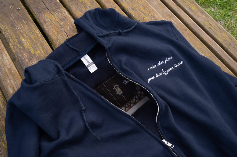 Maine (Cape Elizabeth) Embroidered Zip Up Hoodie