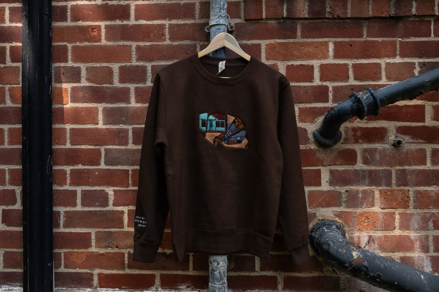 The American Cars Embroidered Sweatshirt / Cotton Tee / Hoodie
